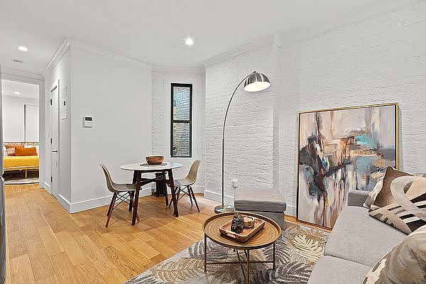 1st image of 1290 1st Ave #4RN