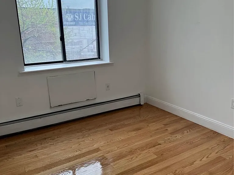 131-19 Sanford Ave #2-B — Photo 3