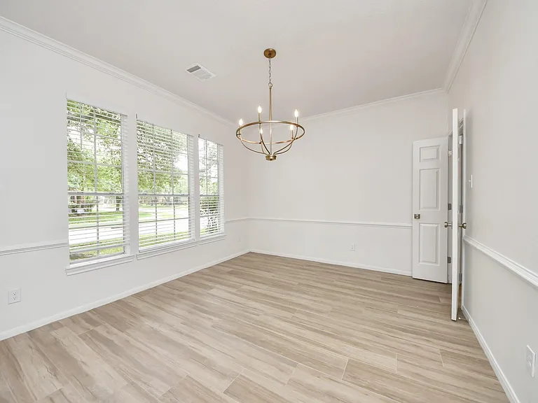 7130 Glenwood Dr — Photo 5