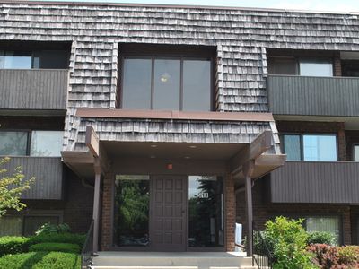 511 Timber Ridge Dr APT 202, Carol Stream, IL, 60188