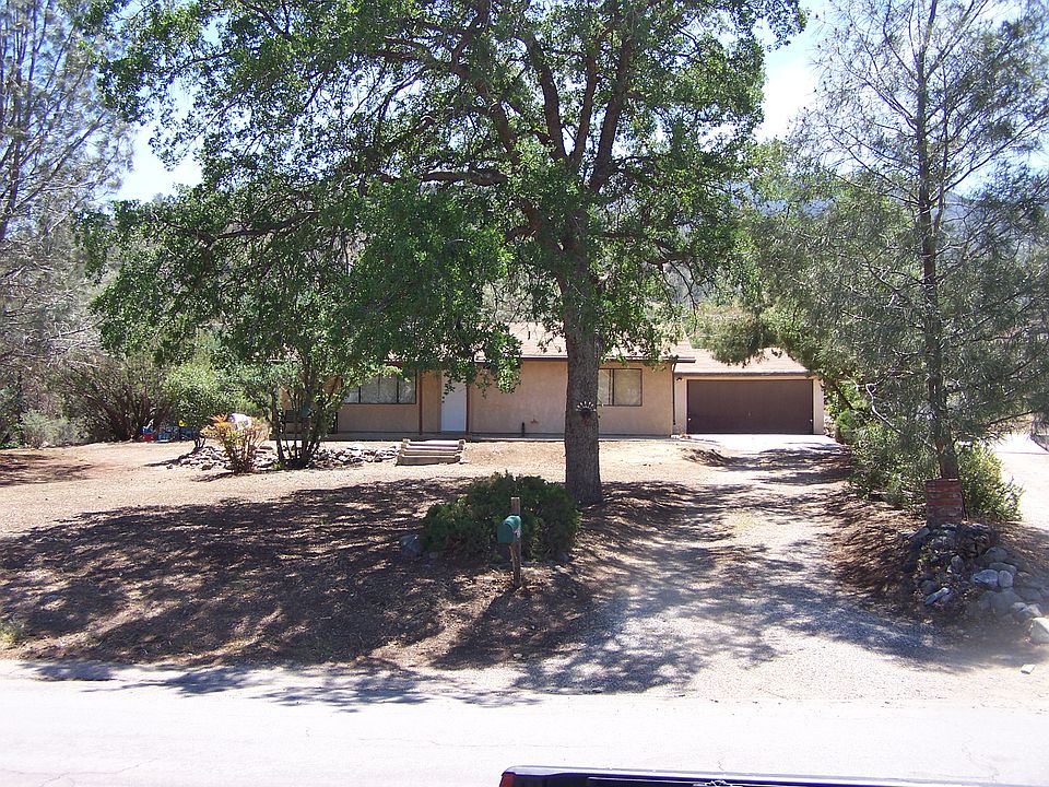Front/North Facing