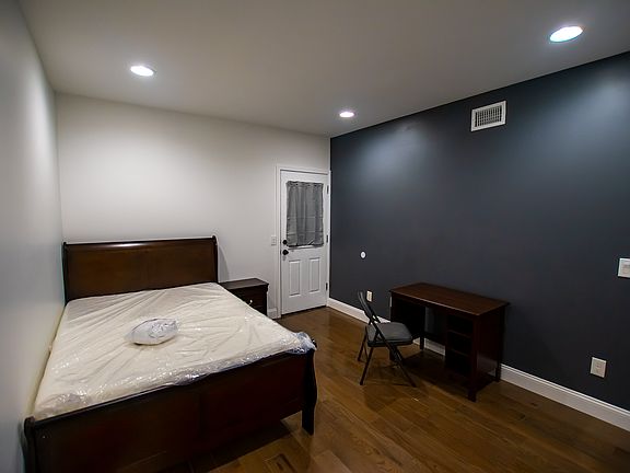 3rd image of 2023 N 15th St #1