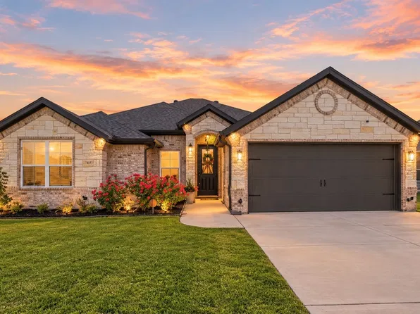 601 Violet Dr, Tolar, TX 76476