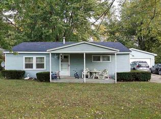 2296 Lancaster Heights Rd, Freeport, IL 61032