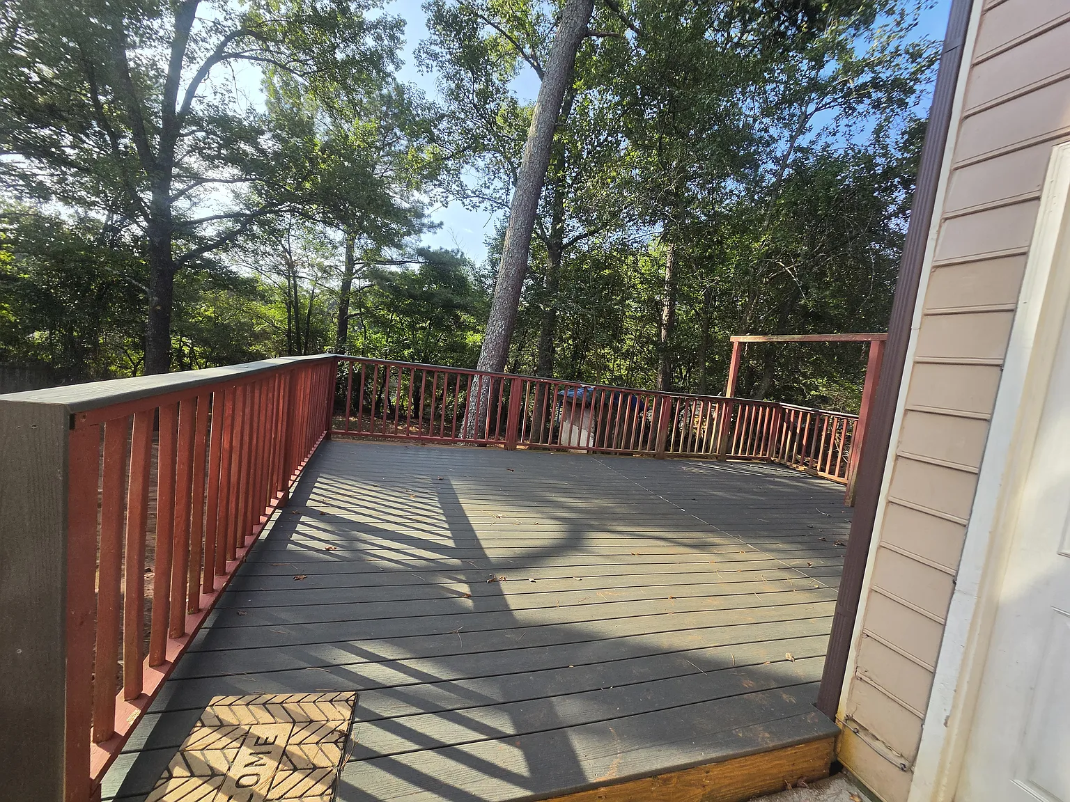 3 bed, 2.5 bath, 1684 sqft, $2,200 — Photo 3