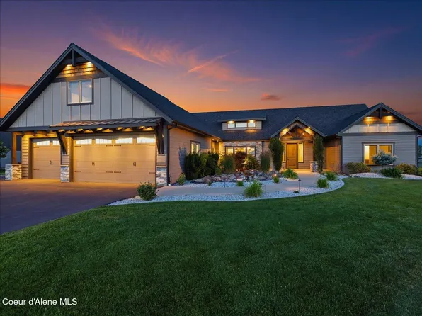18289 W Palomar Dr, Hauser, ID 83854
