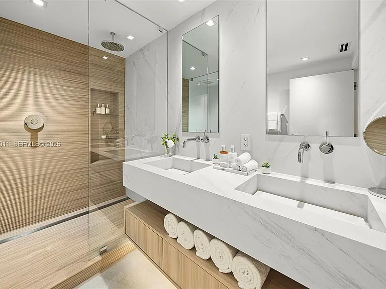2301 Collins Ave #630 — Photo 45