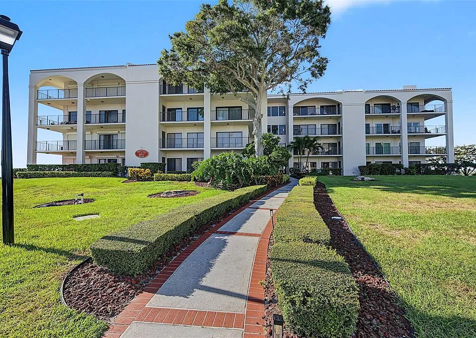 328 Mariner Dr #328