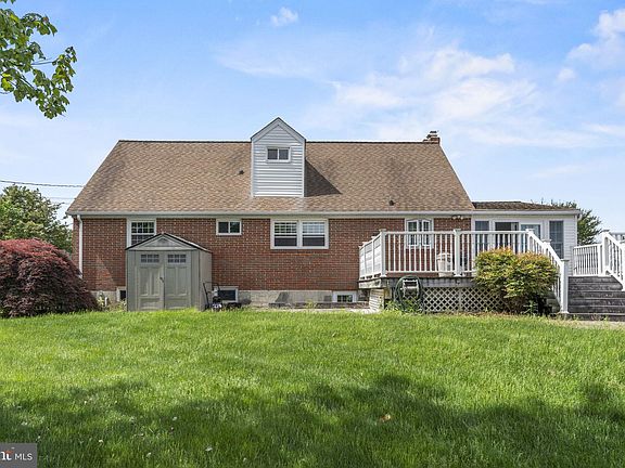 2nd image of 708 Flintlock Dr