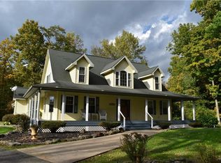 4223 Stoney Brook Rd, Oneida, NY 13421