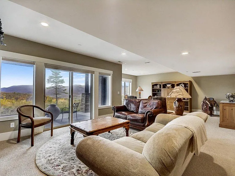 10223 N Rustler Ct — Photo 35