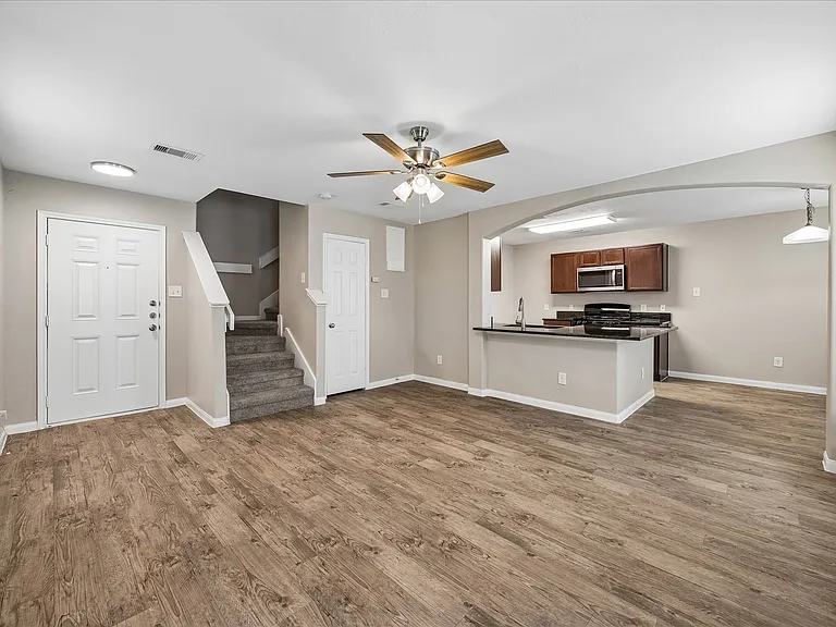 15510 Kiplands Bend Dr — Photo 3
