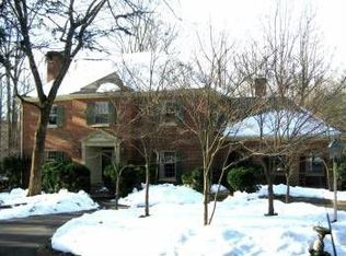 203 Devon Rd, Charlottesville, VA 22903