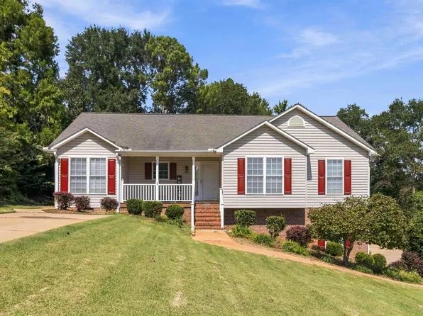125 Woodcreek Dr, Spartanburg, SC 29303