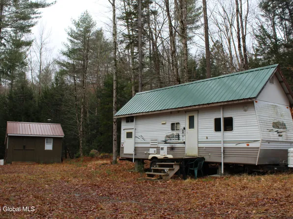 235 Barlow Road, Gloversville, NY 12078