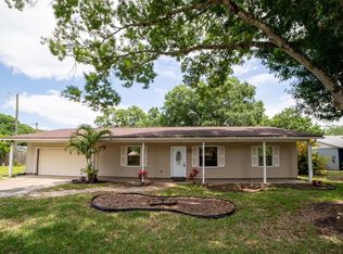 811 N Lavon Ave, Kissimmee, FL 34741