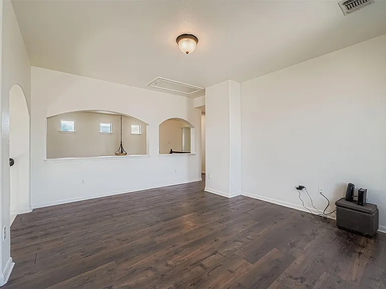 212 Great Circle Cv — Photo 25