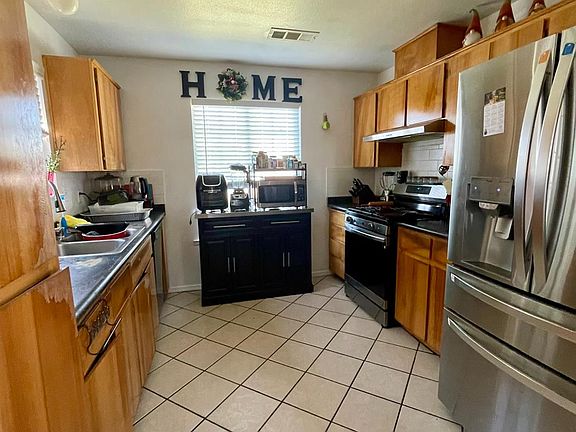 2nd image of 9654 Timothy Ct