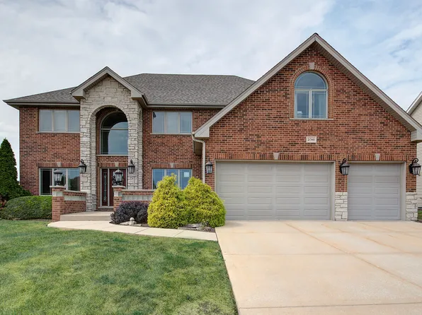 21340 Somerset St, Shorewood, IL 60404