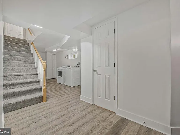 9035 48th Pl — Photo 24