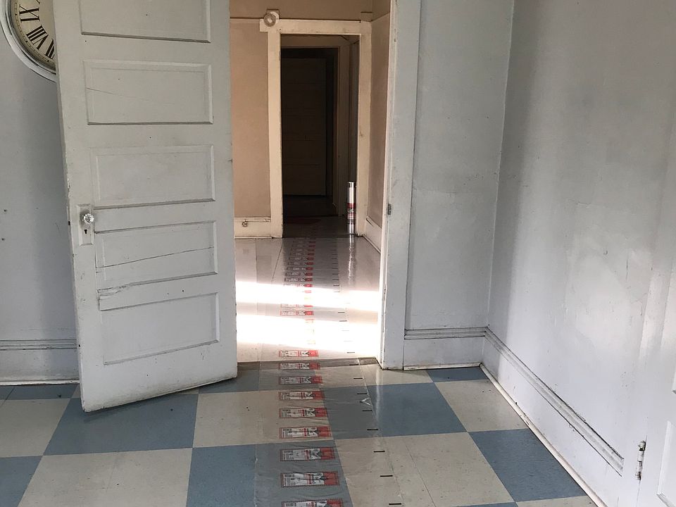 1st image of 334 E Park Ave #3