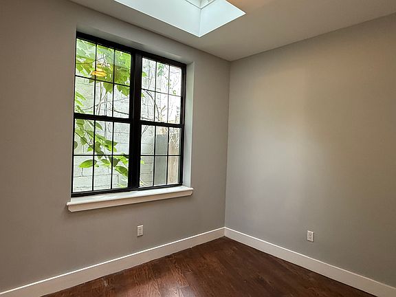 4th image of 35 Claver Pl APT 1G