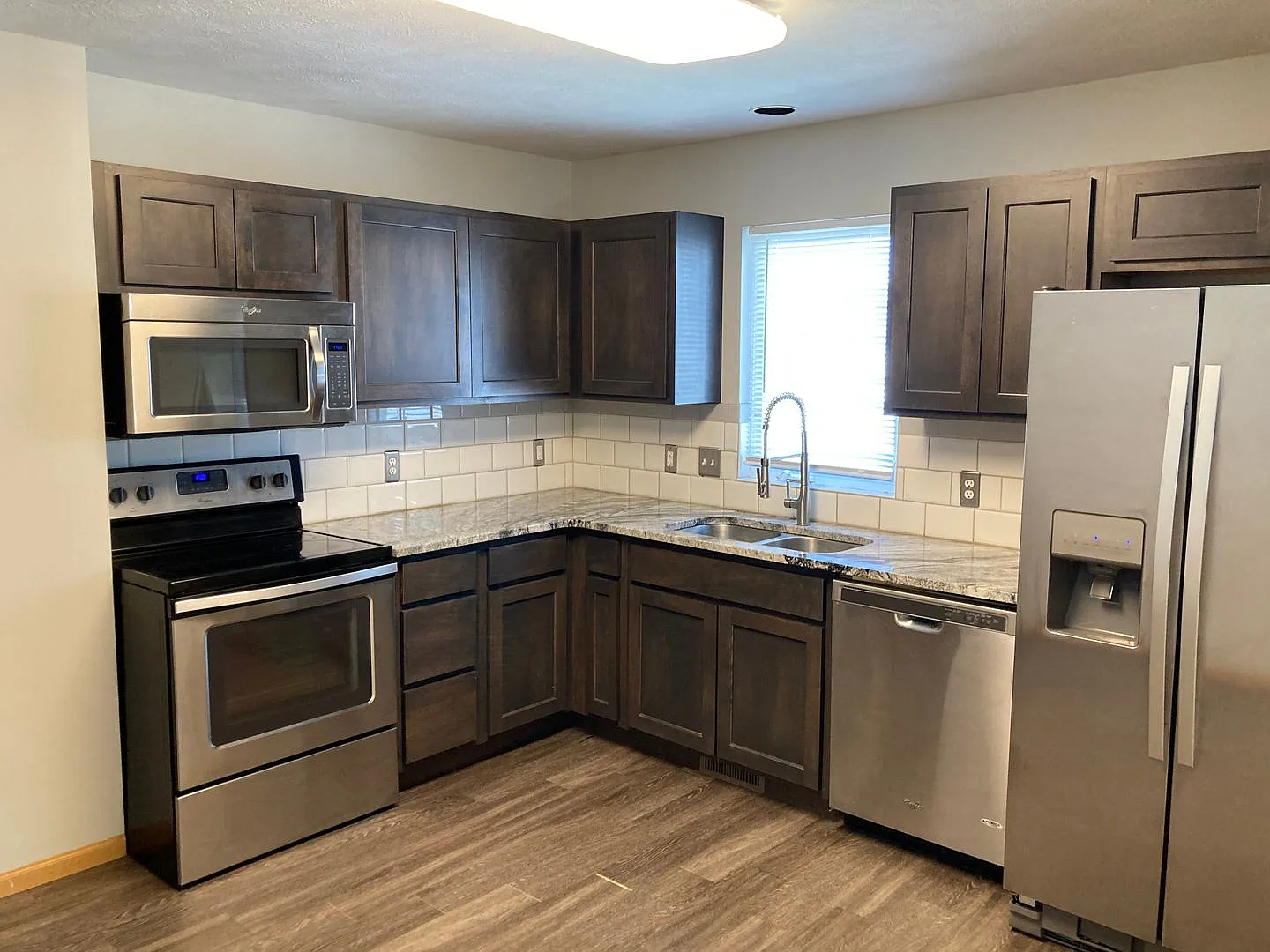 2225 R St — Photo 4