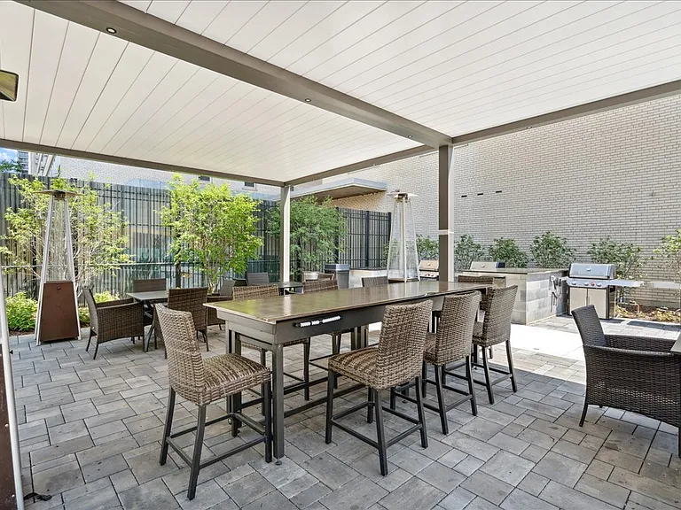 3950 N Lake Shore Dr #627E — Photo 22