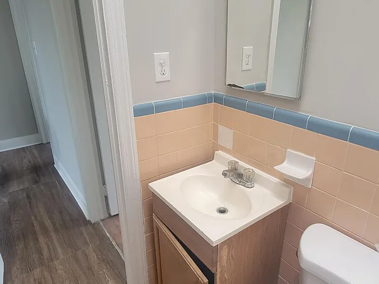 7206 Rutland St — Photo 11