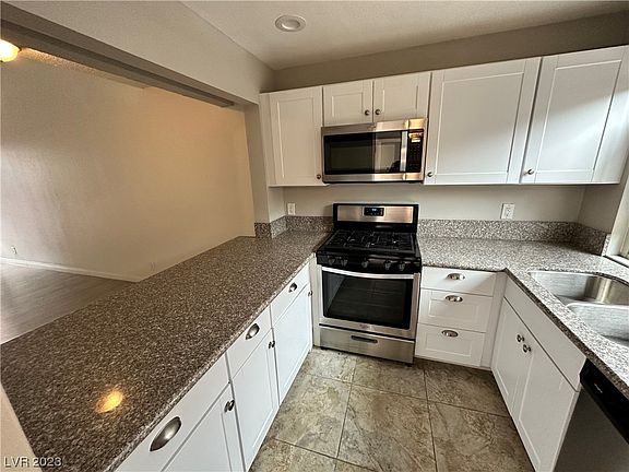 5th image of 4244 Kona Coast Way