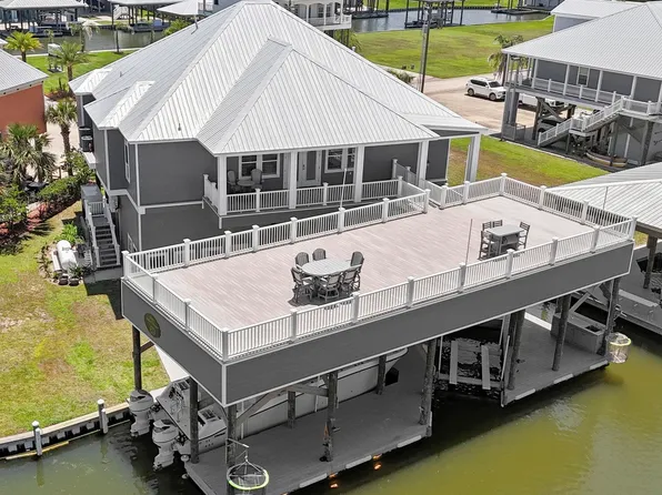 38 Bird Reef Ct, Grand Isle, LA 70358
