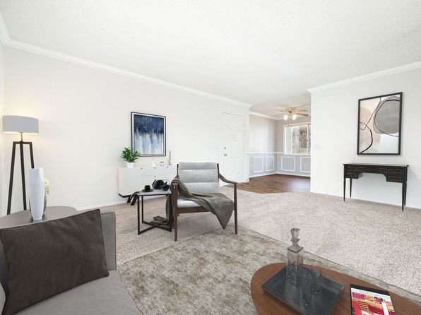 28550 & 28566 Pujol St #4