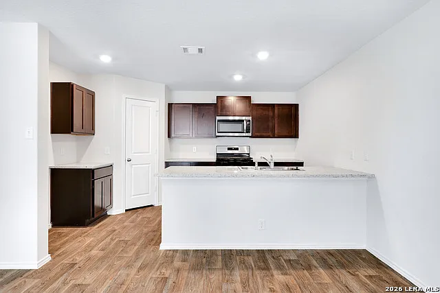 13512 Waxman Spark — Photo 7
