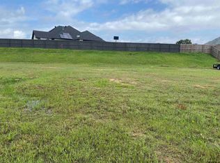 1333 Fairfield Ln, Tyler, TX 75703