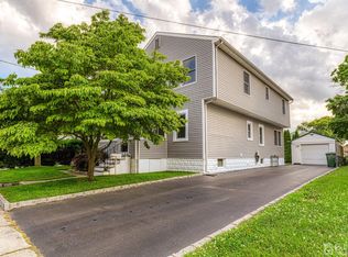 87 Harding Ave, Parlin, NJ 08859