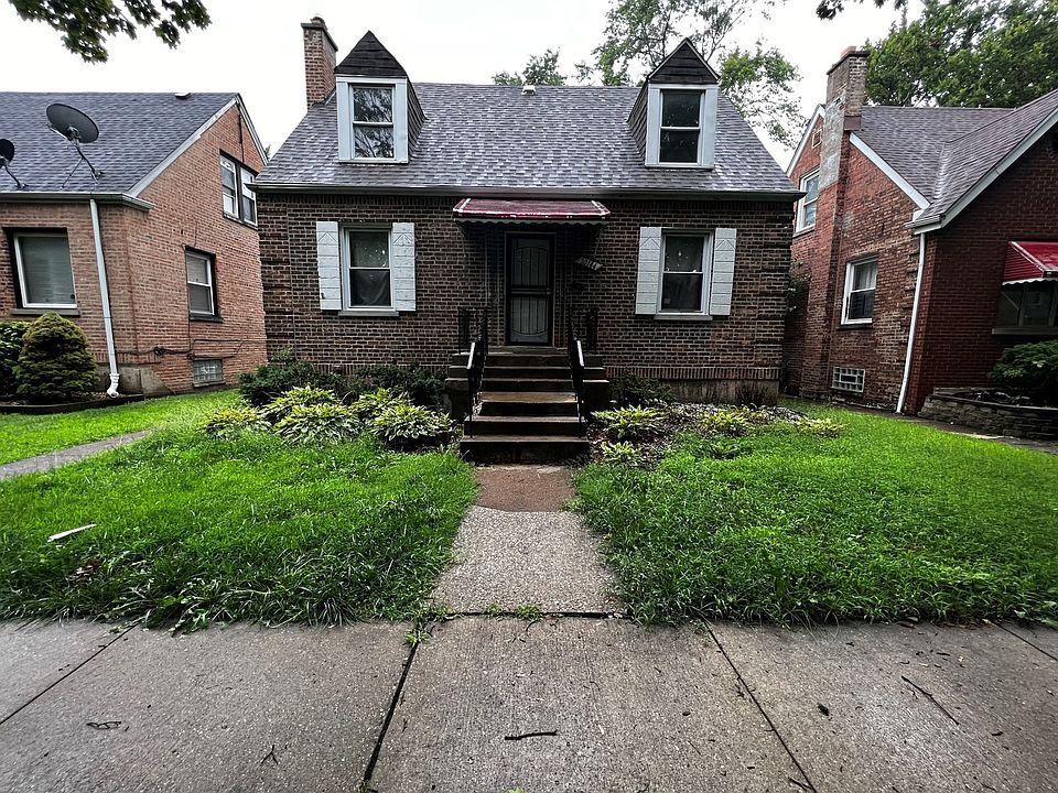 1st image of 10144 S Oglesby Ave