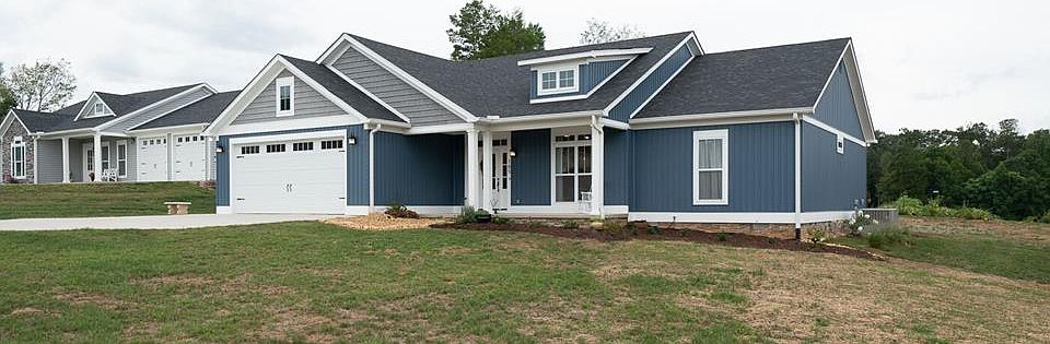 1st image of 165 Crooked Creek Dr