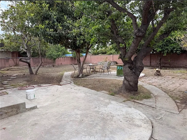 W Paso Robles Dr — Photo 8
