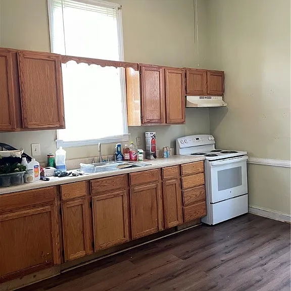 712 W Washington St #A — Photo 3