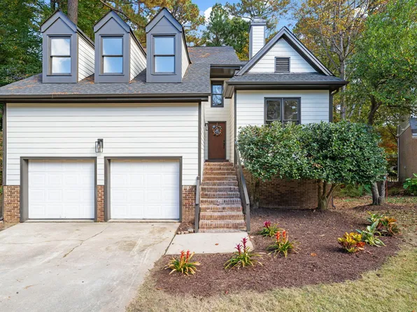 10000 Goodview Ct, Raleigh, NC 27613