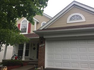 35344 Pennington Dr, Farmington Hills, MI 48335