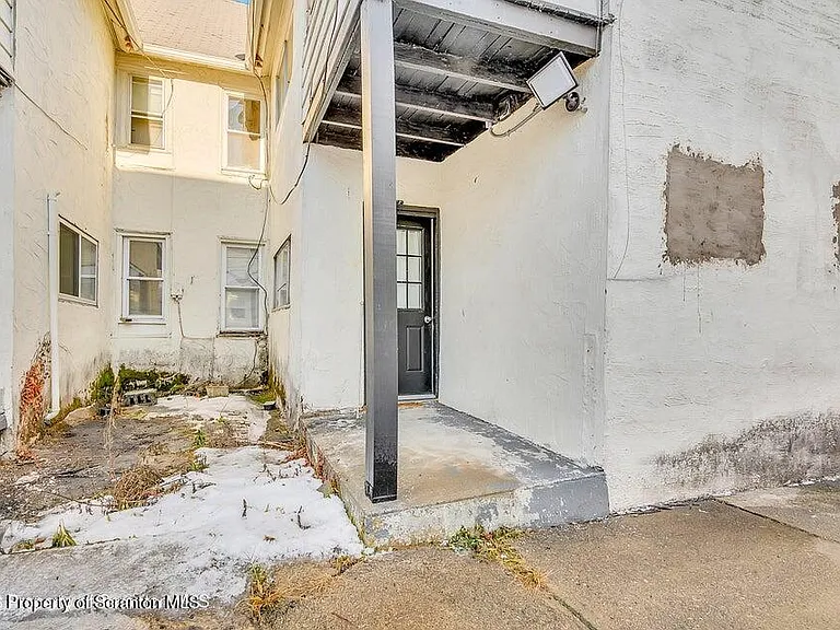 1007 Washburn St #1 — Photo 14