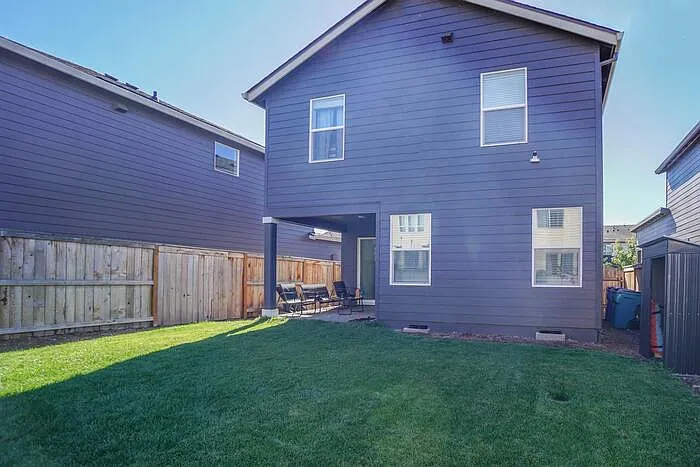 10521 NE 121st Ave — Photo 32