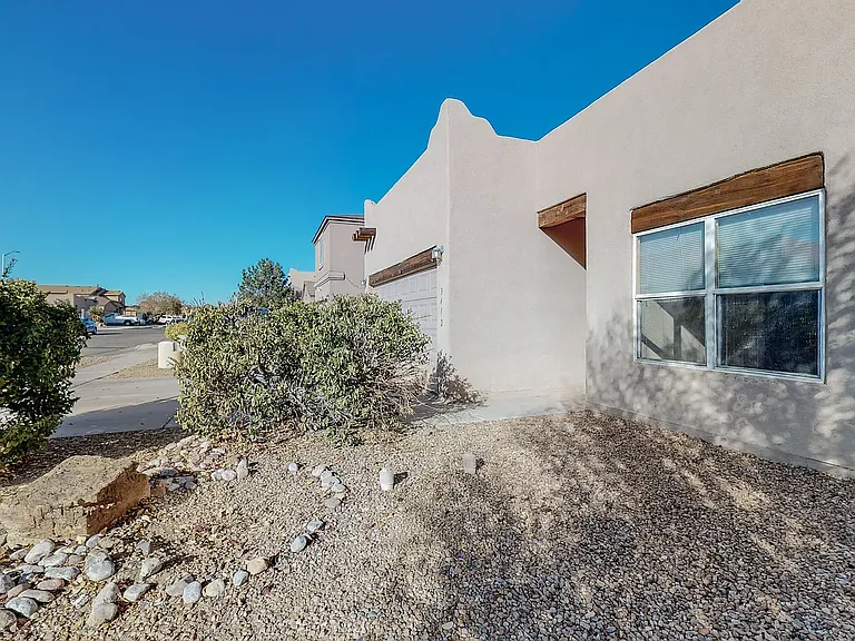3412 Mata Ortiz Dr SW — Photo 3