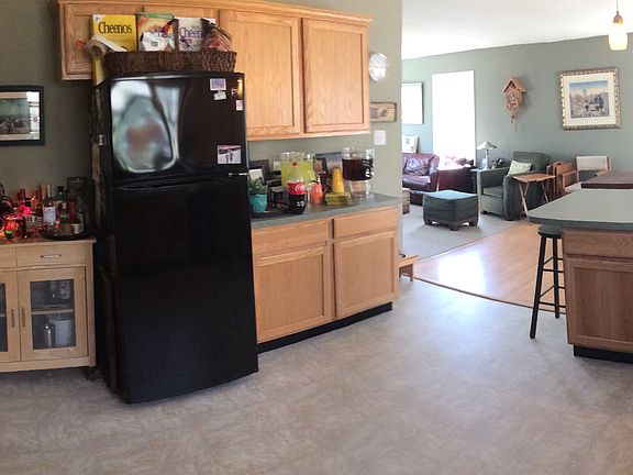 Spacious kitchen 