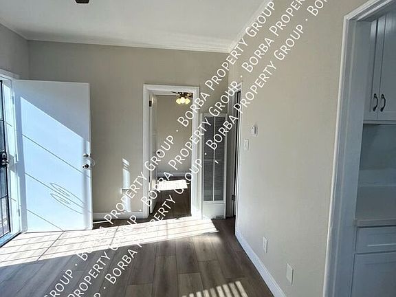 3rd image of 767 E Sunrise Blvd APT 15
