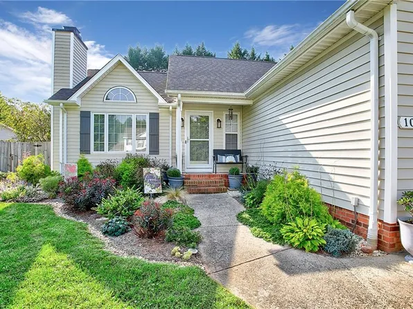 105 Kathleen Ct, King, NC 27021