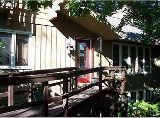 1876 Frontier St SW, Wyoming, MI 49519