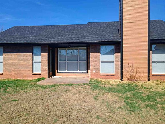 4th image of 4908 SE Randolph Rd