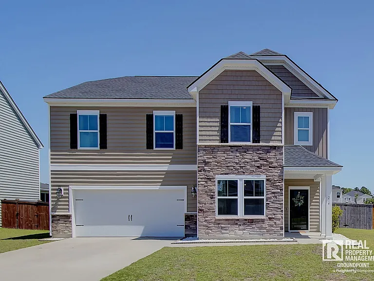 214 Honey Horn Dr — Photo 1